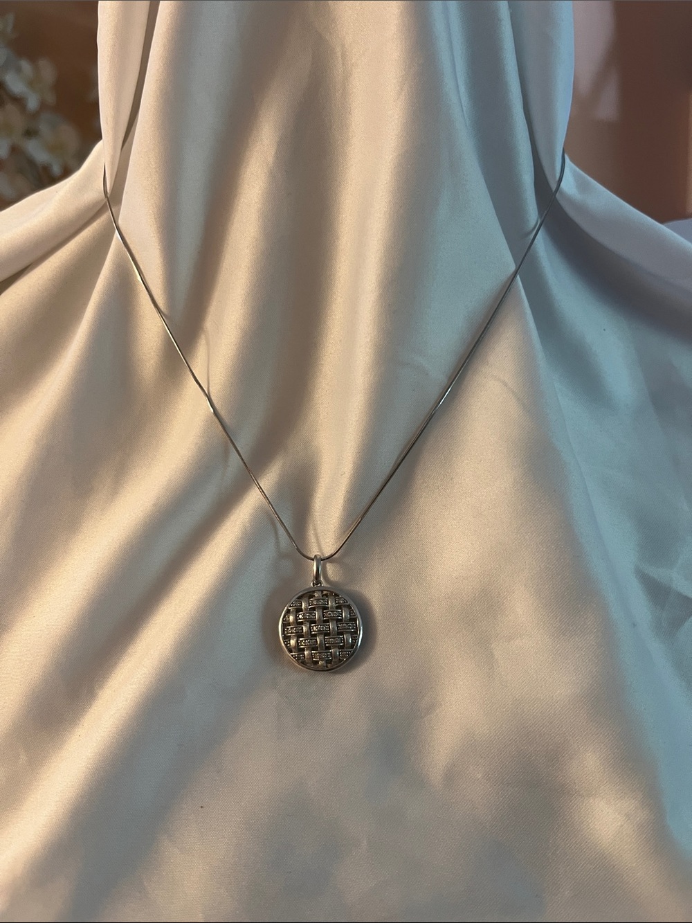 Classic Sterling Silver Woven Disc Pendant Necklace - Women's Minimalist Jewelry